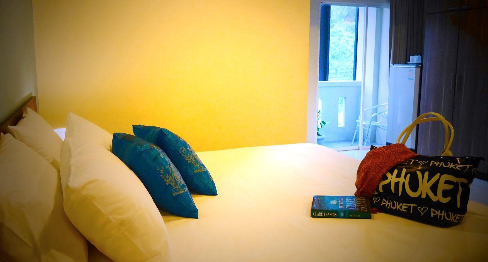 คูล เรสซิเดนซ์ 3* Phuket